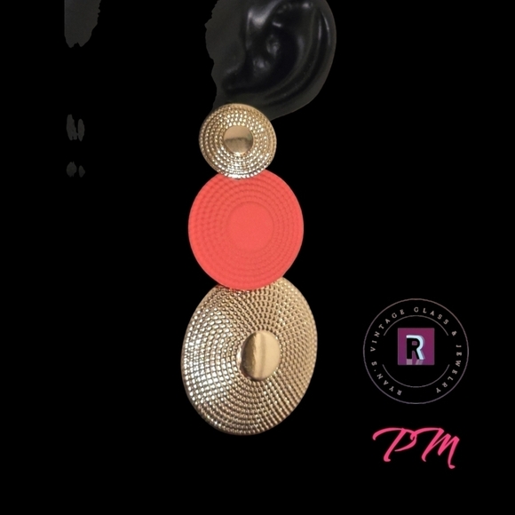 Vintage Tangerine Beaded Necklace & Earring Set - Discounted Shipping - Picture 2 of 4